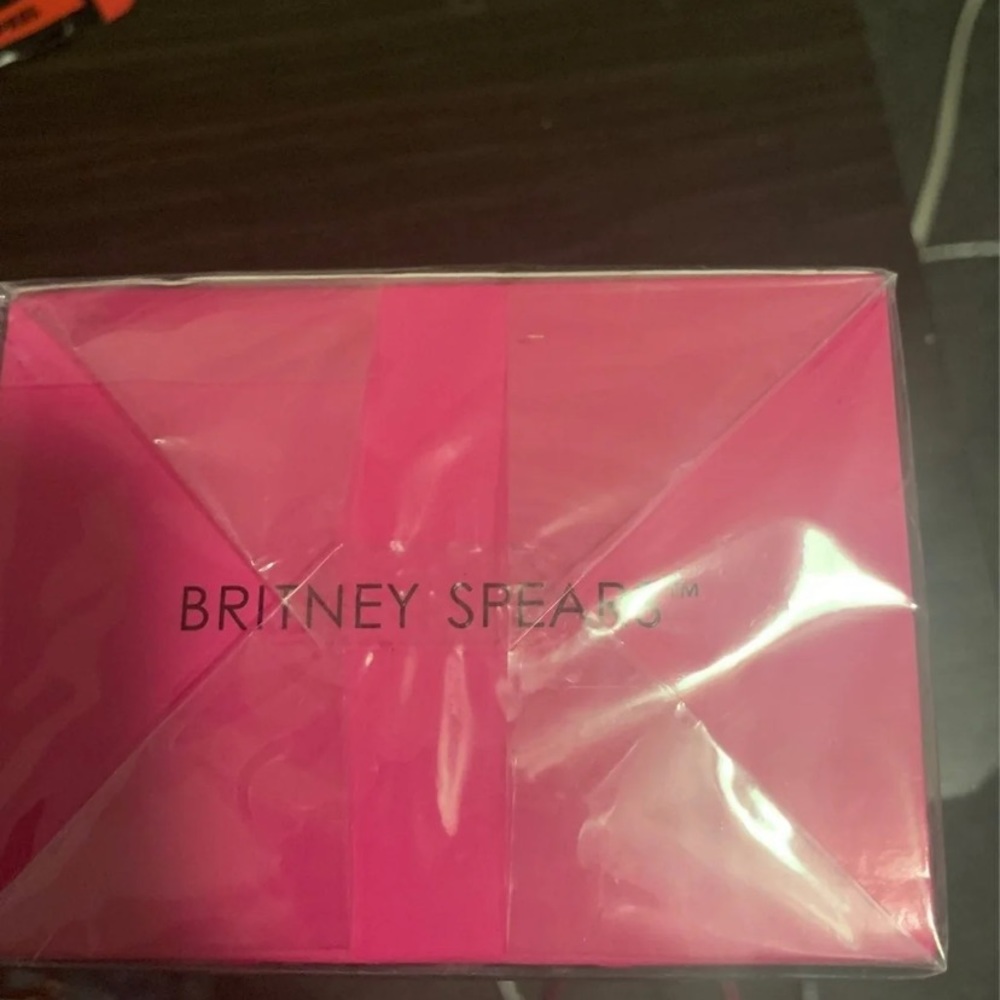 Prerogative Rave Britney Spears - Picture 2 of 3